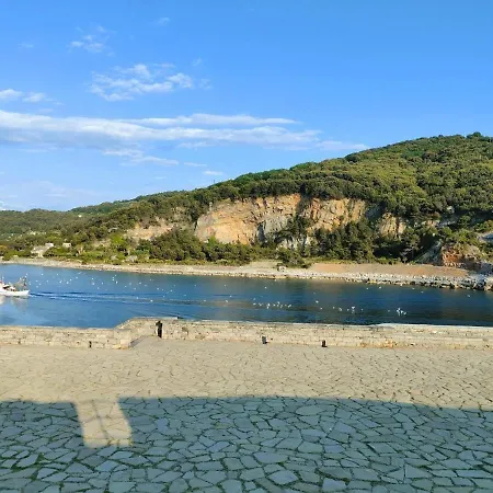 Casa Elena Apartmán Le Grazie (Liguria)