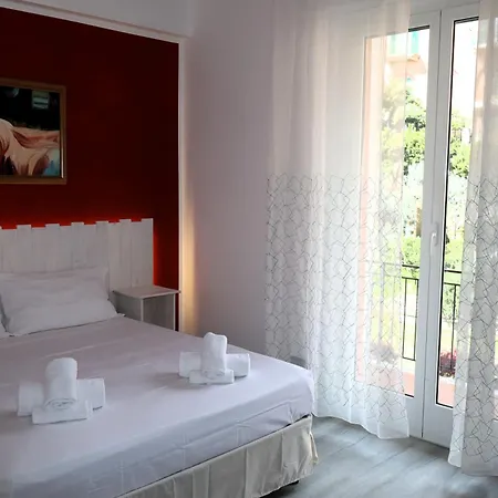 Casa Elena * Ле-Грацие